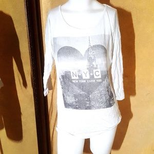 Velvet Skye New York I love you Top  wh…